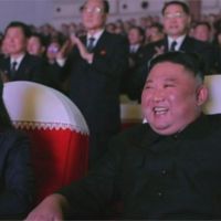 睽違多時李雪主露臉 展現北朝鮮防疫成果？！