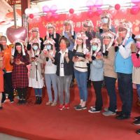 大福興宮月老祖廟　未婚男女擲杯尋找好姻緣