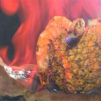 自產鳳梨自己吃！火燒鳳梨蝦 超吸睛