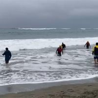 師帶10名學生至美麗灣戲水 17歲男同學遭浪捲