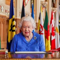 英國王室涉種族歧視　女王打破沉默回應梅根
