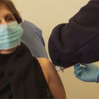 AZ疫苗安全疑慮再現 不良反應引各界擔憂