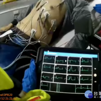 壯年男心肌梗塞獲救　救護車配備心電圖機立大功