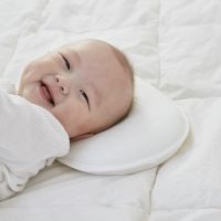 最懂寶寶的完美嬰兒枕 Kangaruru獨創2.5公分C-curve高度
