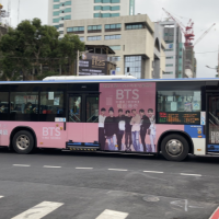 影／BTS粉絲獨資購買電影版權在台上映　更包下公車宣傳