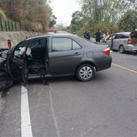 快新聞／台29線甲仙路段休旅車轎車對撞！ 1人OHCA6人輕重傷