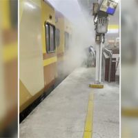 自強號竄濃煙嚇壞乘客 台鐵:車輛老舊導致