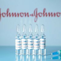 全球防疫大衝擊　嬌生暫停製造新冠疫苗