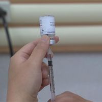 快新聞／AZ疫苗收費上限600元　高市2醫院預約額滿