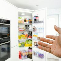 這5食材不能放冰箱　隔夜綠蔬菜恐危害健康！