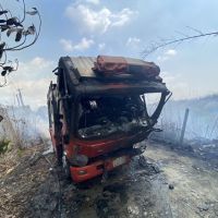 山谷風速強勁　高雄消防車遭大火燒毀1消防員傷