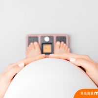 產科醫師緊盯孕媽咪體重變化，不是沒道理！做好體重管理降低6大風險，確保母胎平安，產後減重早日達標！