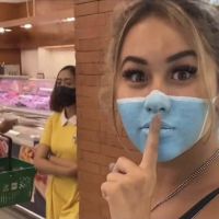 台網紅「臉畫假口罩」闖超市！網轟：滾出印尼