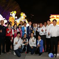 南市議長郭信良率隊訪新竹　觀摩全國花燈競賽