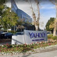 Yahoo和AOL再易主　新東家以50億美元買下