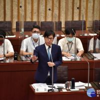議會專案報告環境汙染防制作為　陳其邁：加速燃煤電廠除役