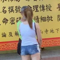 憂萬華區外籍「小姐」成破口　警方急尋80人快篩