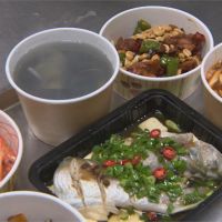 國宴名廚水蛙師 推「手路菜」冷凍料理包