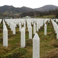 波士尼亞屠夫將被關到死 仍有獨裁現行犯正在種族滅絕！
