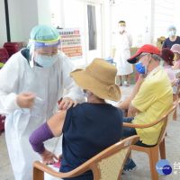 澎湖首座社區疫苗接種站運作　採宇美町施打法