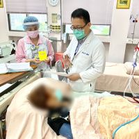 臺北榮總桃園分院好貼心　一站式服務為腎友打疫苗