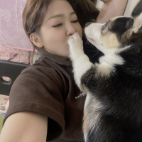 心疼！王彩樺忙拍《黃金歲月》遭狗咬傷自省「可能忙拍戲疏於陪伴」