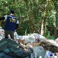 五股竹筍園遭棄置廢棄物　新北環保局逮人嚴辦清除