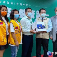 在地企業挺醫護　台南市立醫院獲贈10套呼吸防護系統