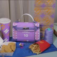 影／BTS套餐紙盒　神人打造出「雞塊凱莉包」