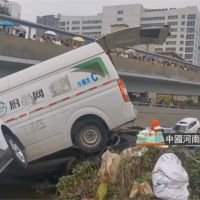 瞬間遭水吞噬! 鄭州京廣路隧道淹沒前畫面曝光