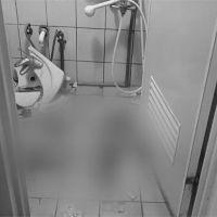 浴室洗臉盆突爆裂 10歲女童遭割傷緊急送醫
