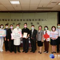 長老教會台南中會　捐贈新樓醫院PAPR動力式濾淨式呼吸防護具