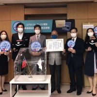 屏東捐贈日本200套「Taiwan Box」抗疫防護箱