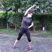 3分鐘無跳耀不需器材的居家運動-你不知道的國民健康操,不分年齡、動作超簡單的運動,輕鬆養成規律運動的簡易伸展操