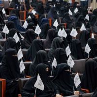 阿富汗女性獲准上大學　塔利班設限和男性分開