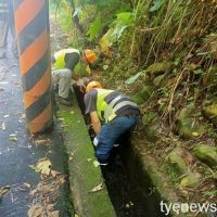 桃市清潔員犧牲假日 清出颱風殘局36噸垃圾、障礙物