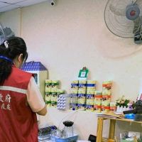 新北動保處定期查核賣場，保障毛寶貝食品安全