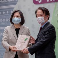 線民案／施明德爆曾為陳儀深關說中研院長李遠哲：後悔至極