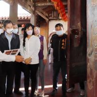 文化部長李永得訪視鹿港龍山寺 期盼豐沛文化資產帶動觀光