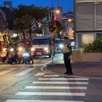 相愛不分異同-南市彩虹地景揭幕 警二分局實施交管及維護安全秩序