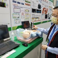 醫療科技展「AI」最亮點！ 長庚醫院人工智慧超音波搶救嬰兒長短腿