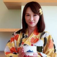 正港美女主播採訪鬼屋頭痛「像被猛力擠壓」　看資料帶發現鏡子前鬼影