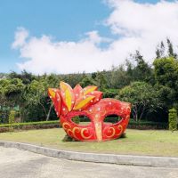 虎年迎新春大型裝置藝術華麗登場　海洋公園打造全台唯一超巨大面具