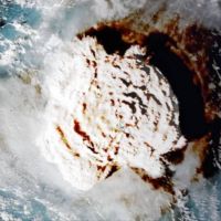 太平洋小島東加海底火山爆發 觸發美、日海嘯警報