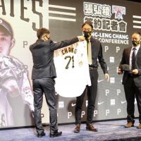 MLB/今年首位旅外 張弘稜加入海盜
