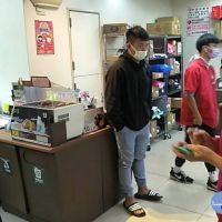 警方與超商建立LINE防詐騙群組 成功攔阻遭詐騙民眾匯款