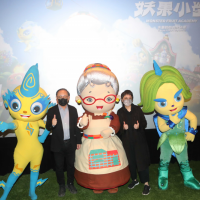 公視與哇哇科技南下高雄做公益 邀偏鄉學童看《妖果小學》電影