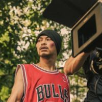 黃明志睽違兩年馬來西亞啟動電影宣傳 為百年水患做慈善