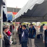 交通部祁文中次長坐鎮緊急應變中心 全力防堵疫情擴散