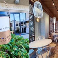 【完整菜單片】REC COFFEE 海外首間路面店！台灣二號店插旗台中北屯區　三號店規劃前進台北